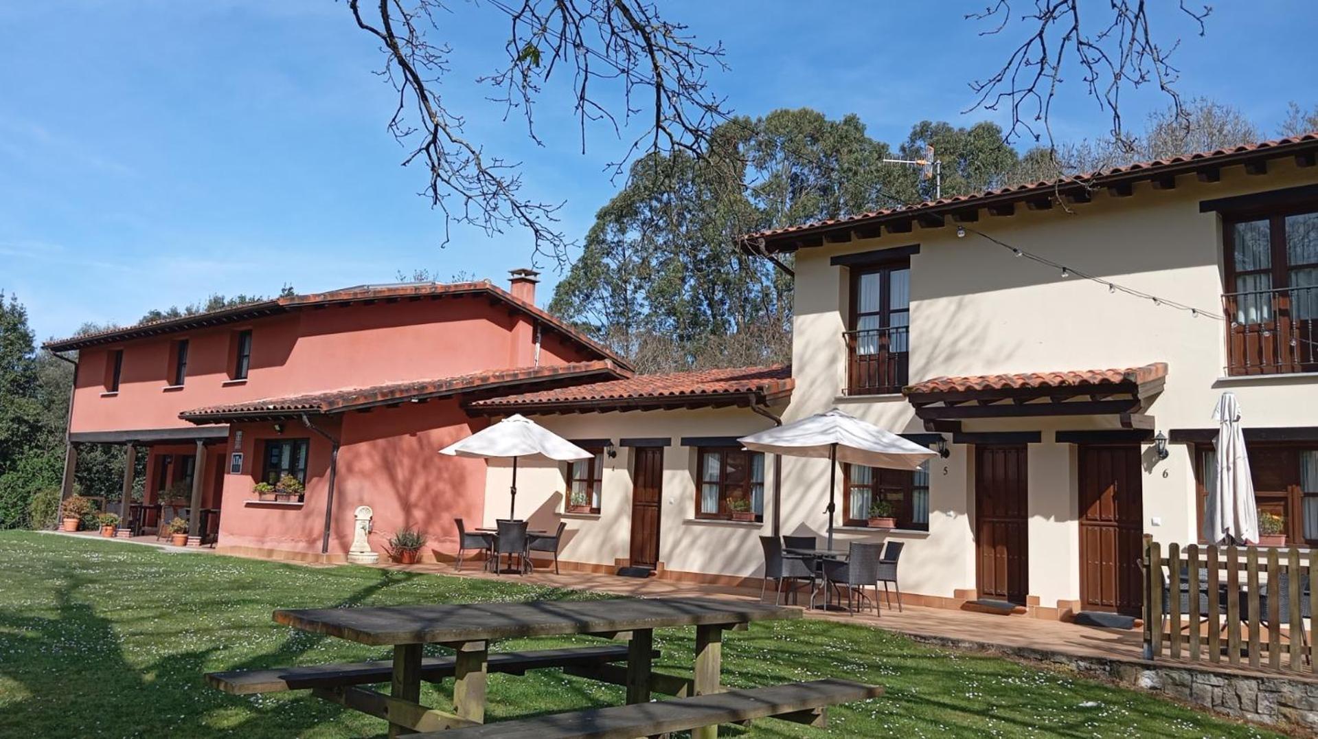 Apartamentos Rurales La Fuente De Bascones Villahormes 外观 照片