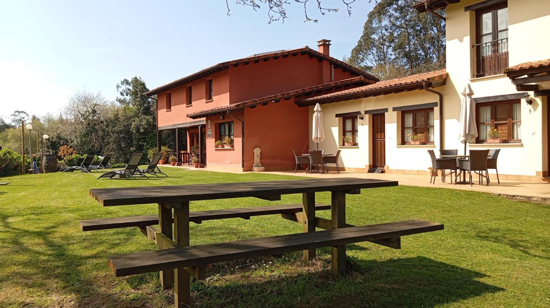 Apartamentos Rurales La Fuente De Bascones Villahormes 外观 照片