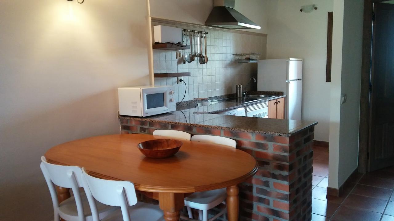 Apartamentos Rurales La Fuente De Bascones Villahormes 外观 照片